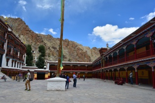 massive-hemis-monastery